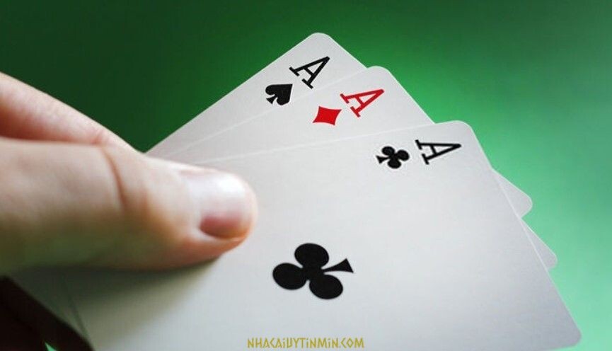 Bài cào thực chất là một biến thể của game bài Poker nổi tiếng 